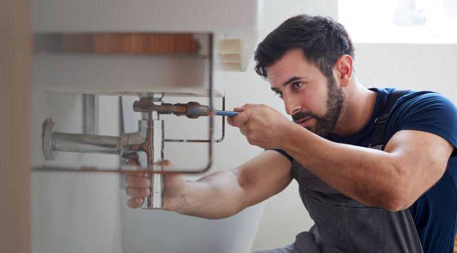 Hot water issue at sink in French Camp, MS
